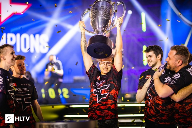 【视频】7月21日LPL夏季赛战果：SN艰难取胜，FPX坐二望一